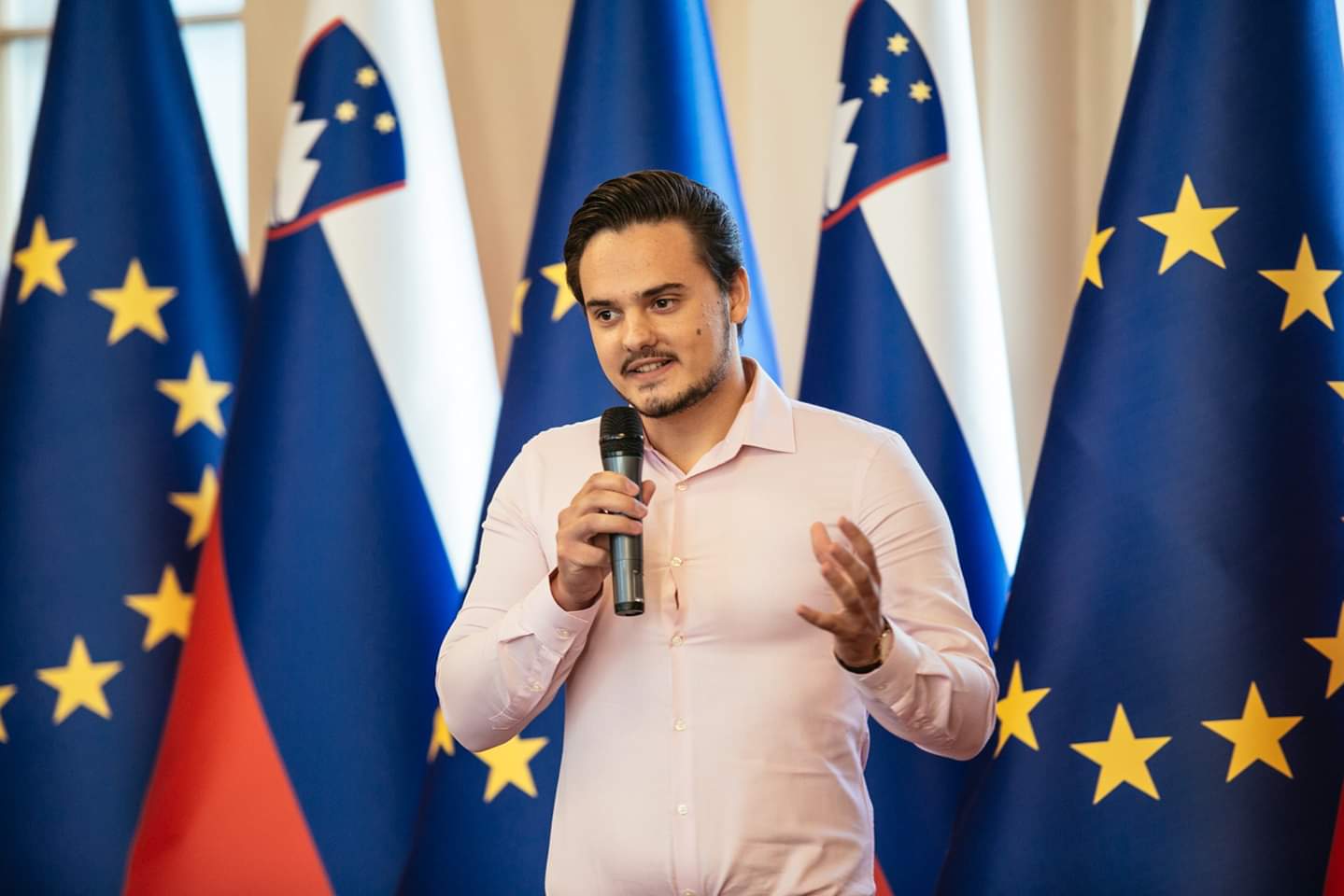 FB_IMG_15683818903922